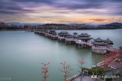 ​潮州广济桥，俗称湘子桥