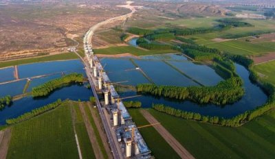 ​运宝高速黄河大桥成功合龙 今年10月将建设完成