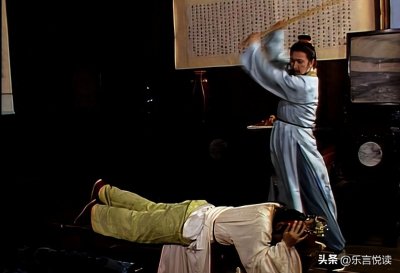 ​贾政如果知道不到十三岁的儿子贾宝玉早和袭人发生过关系会怎样？