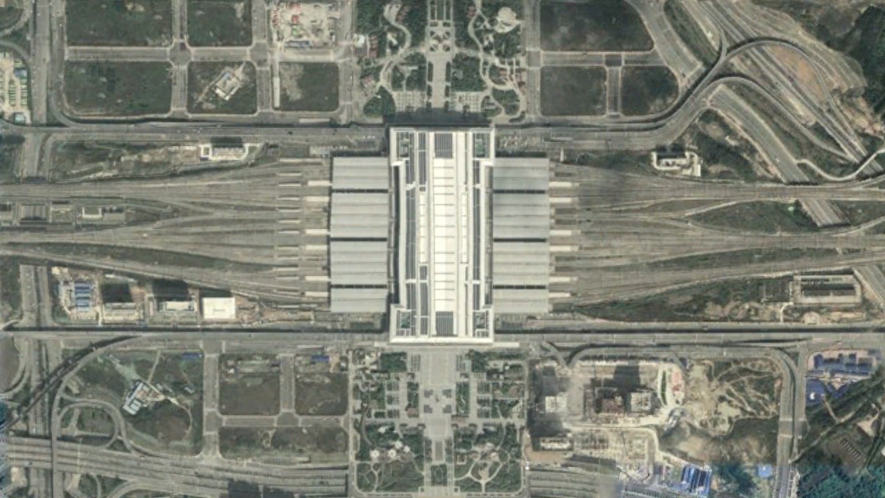 航拍高铁G529次（北京西-北海）各车站，途经桂林、柳州