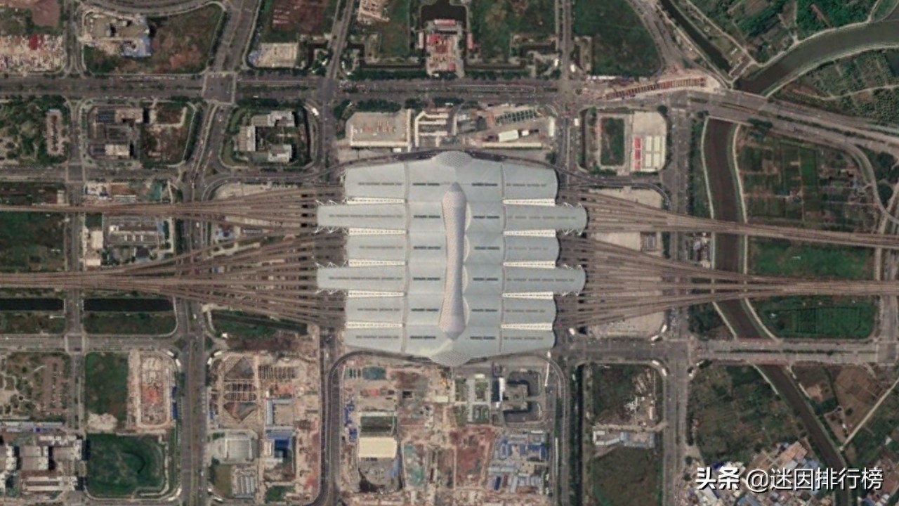 航拍高铁G4511次（成都东至深圳北）各车站，途经桂林和虎门