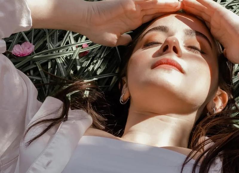 性爱时呻吟好处有什么 性爱对女性的好处是什么