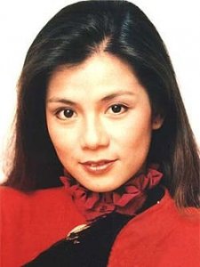 ​情不知所起，一往而深之俏黄蓉翁美玲